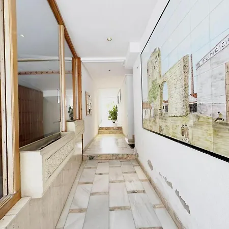 Apartamento Jardines De Colon Apartment *