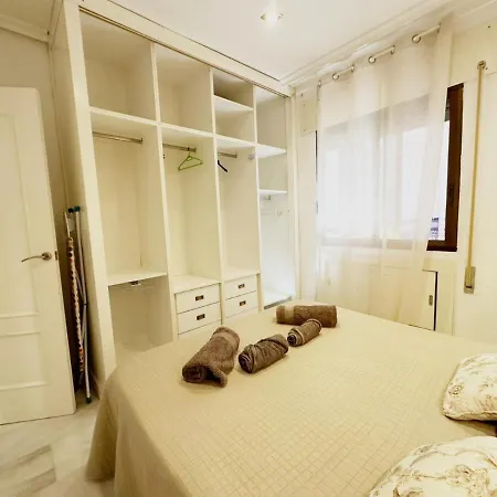 Apartamento Jardines De Colon * Cordoba