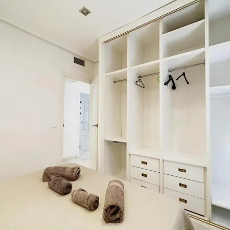 Daire Apartamento Jardines De Colon